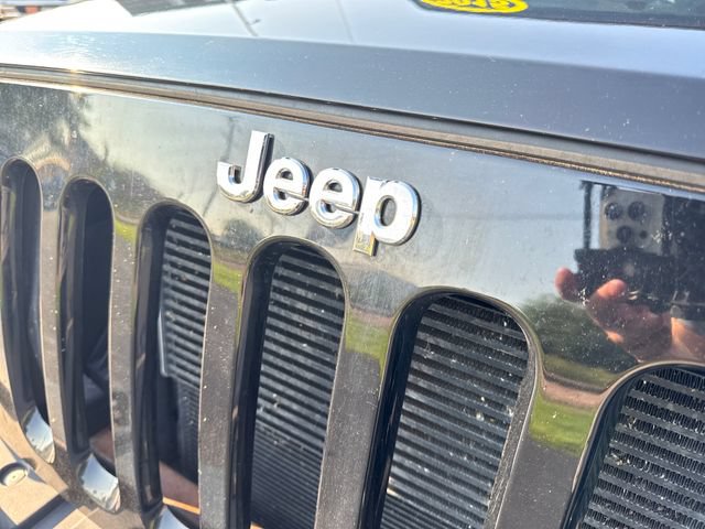 Used 2015 Jeep Wrangler Unlimited Sport w/ Quick Order Package 24S AWD/4WD image 31