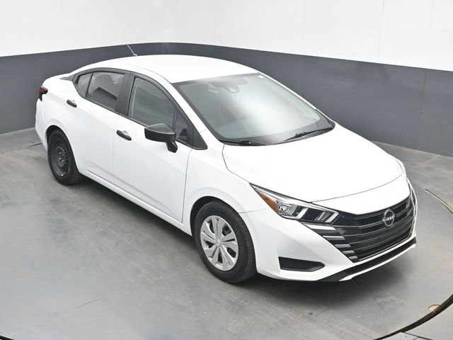 Used 2023 Nissan Versa S FWD image 30