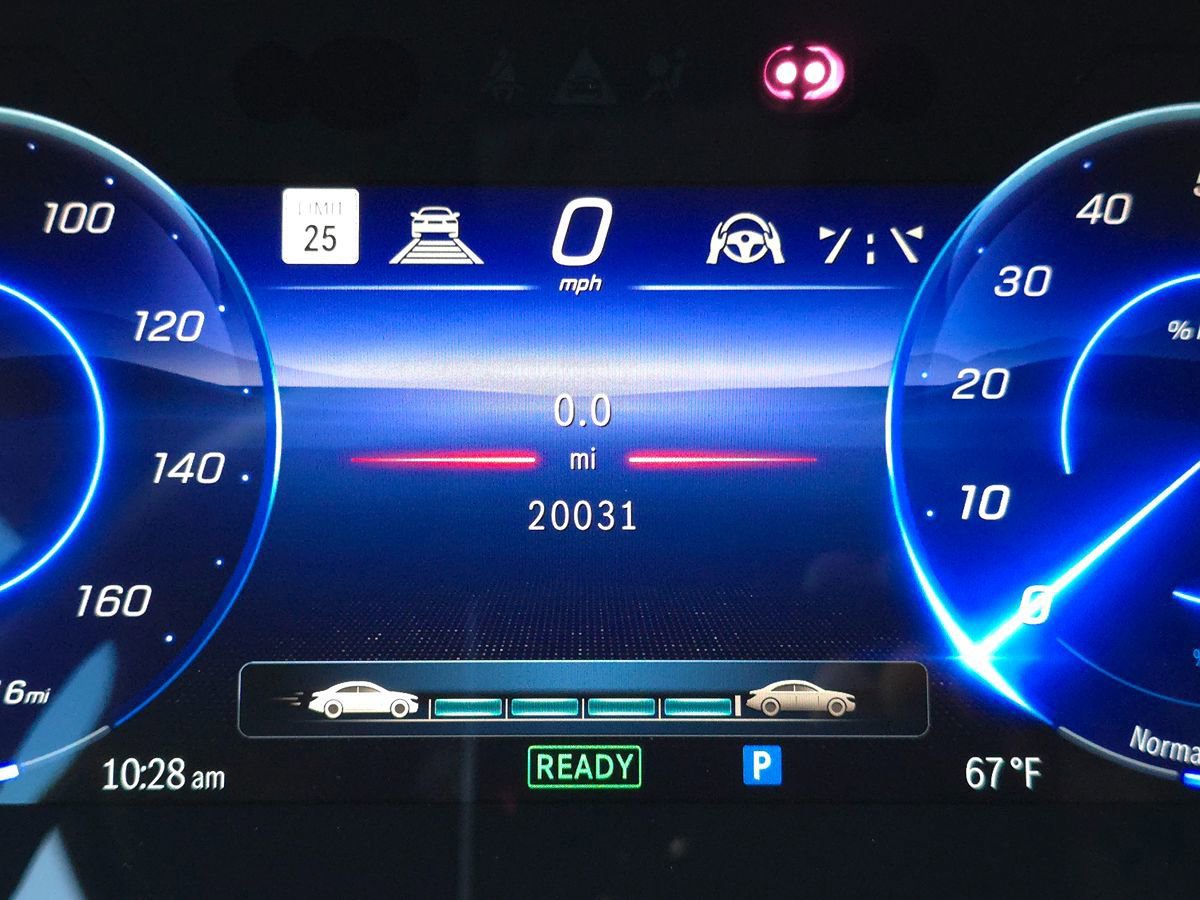 Used 2023 Mercedes-Benz EQS 580 4MATIC SUV image 45