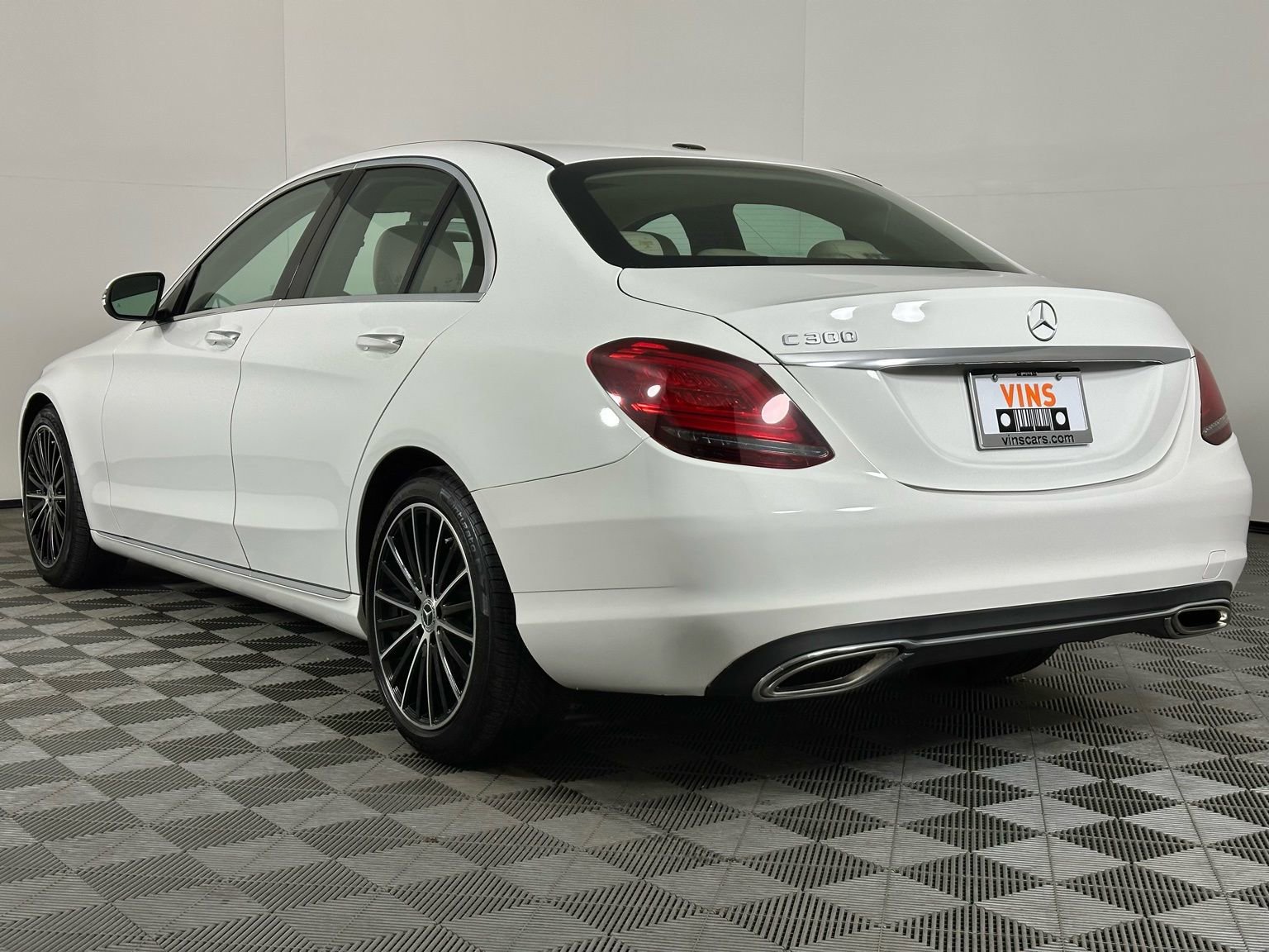 Used 2021 Mercedes-Benz C 300 Sedan w/ Premium Package image 34