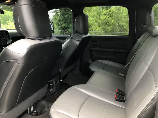 Certified 2024 RAM 2500 Tradesman w/ Chrome Appearance Group AWD/4WD image 36