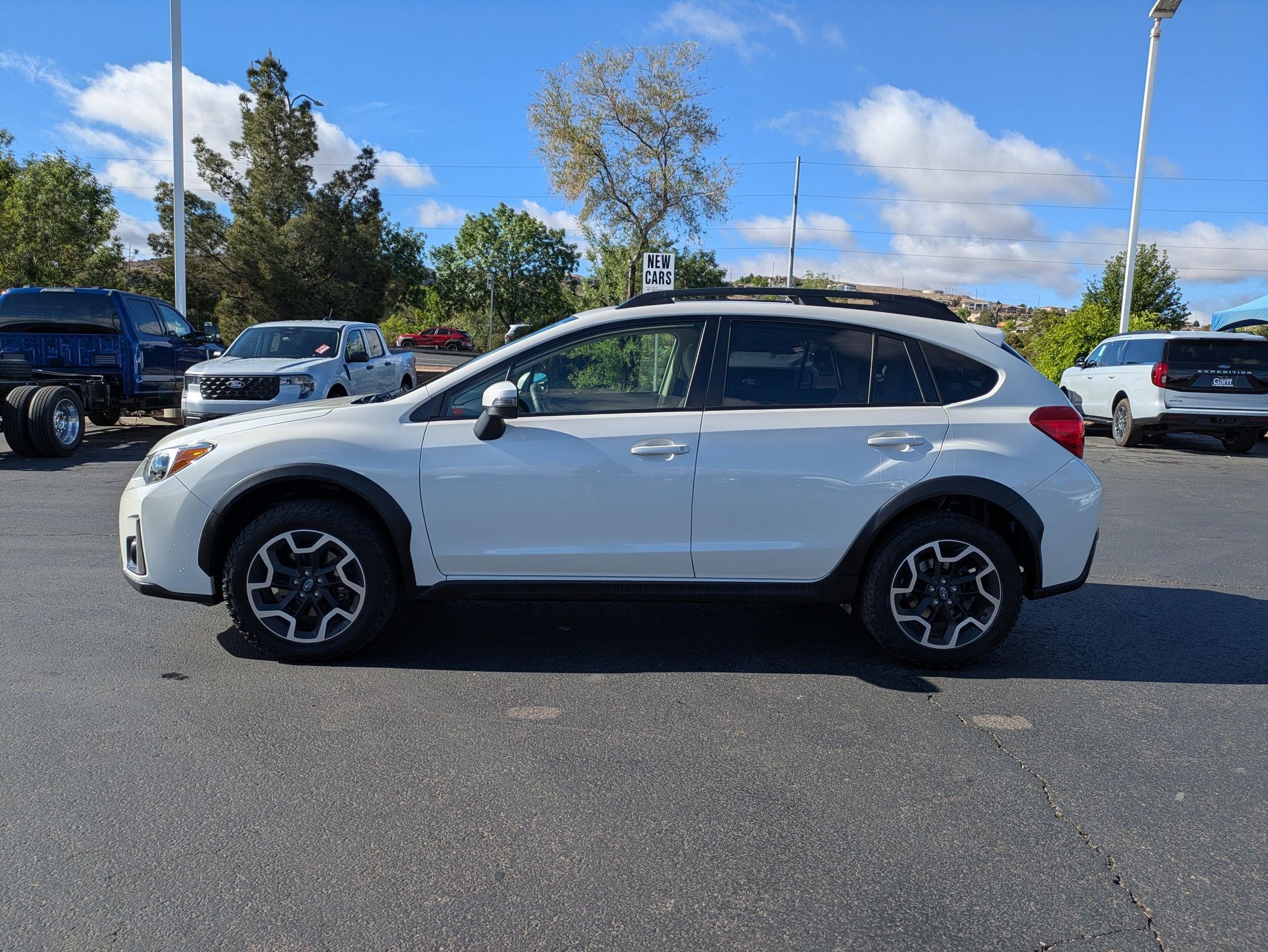 Used 2017 Subaru Crosstrek 2.0i Limited AWD/4WD image 6