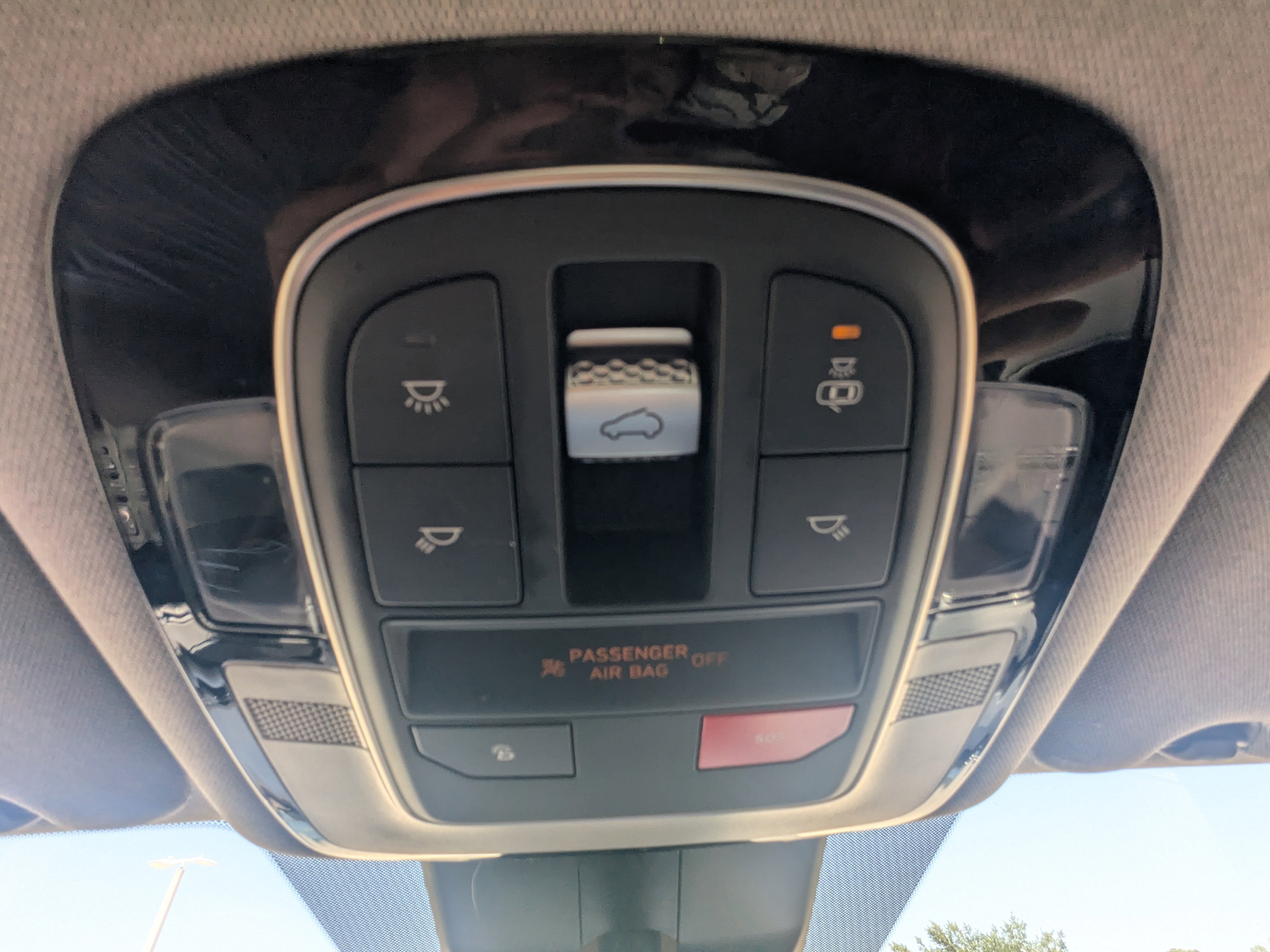 Used 2022 Hyundai Santa Fe Limited AWD/4WD image 33