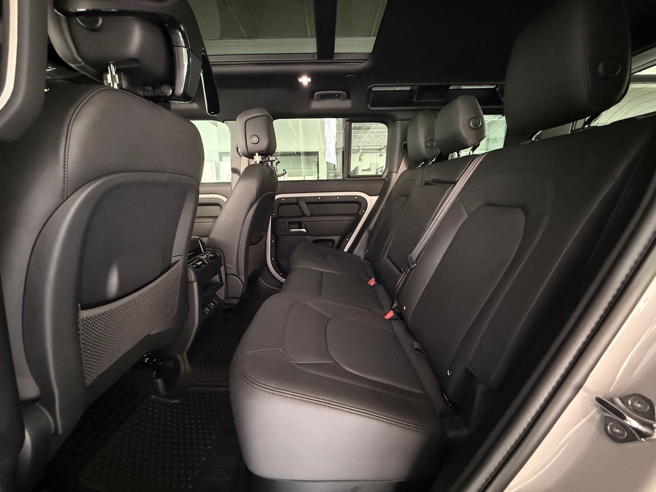 New 2026 Land Rover Defender 110 S AWD/4WD image 21