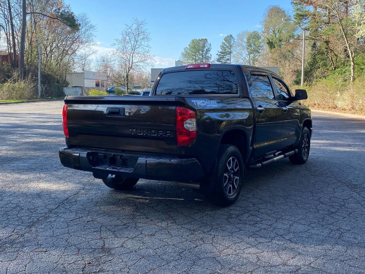 Used 2018 Toyota Tundra Limited w/ Limited Premium Package image 6