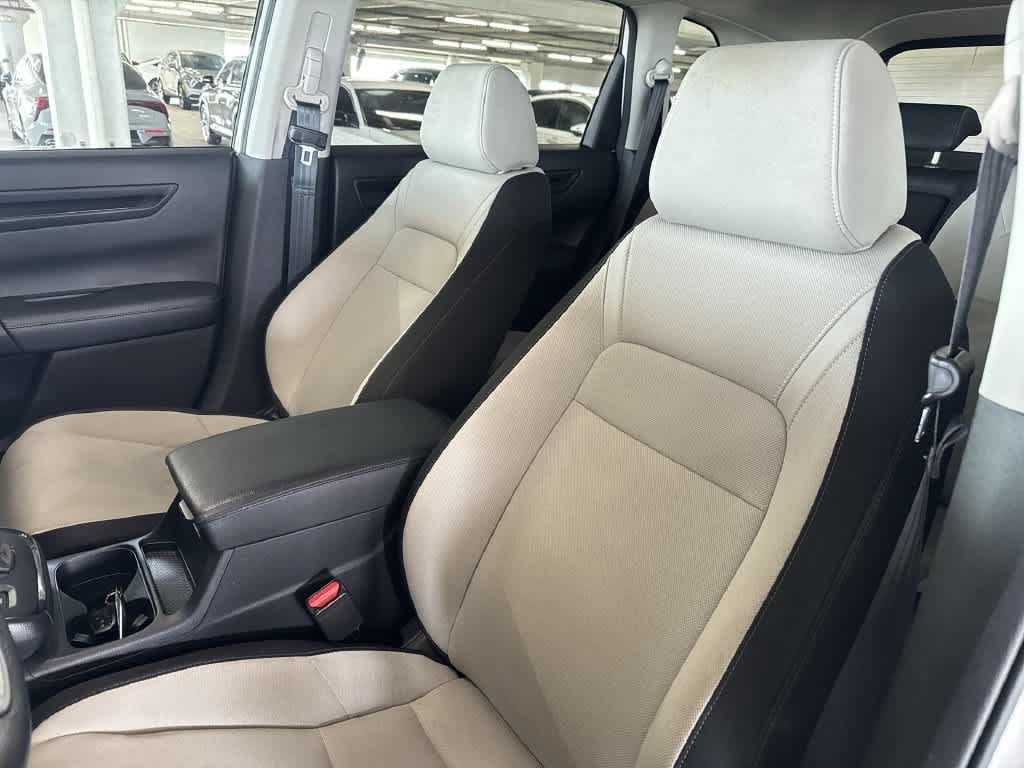 Used 2025 Honda CR-V EX image 13