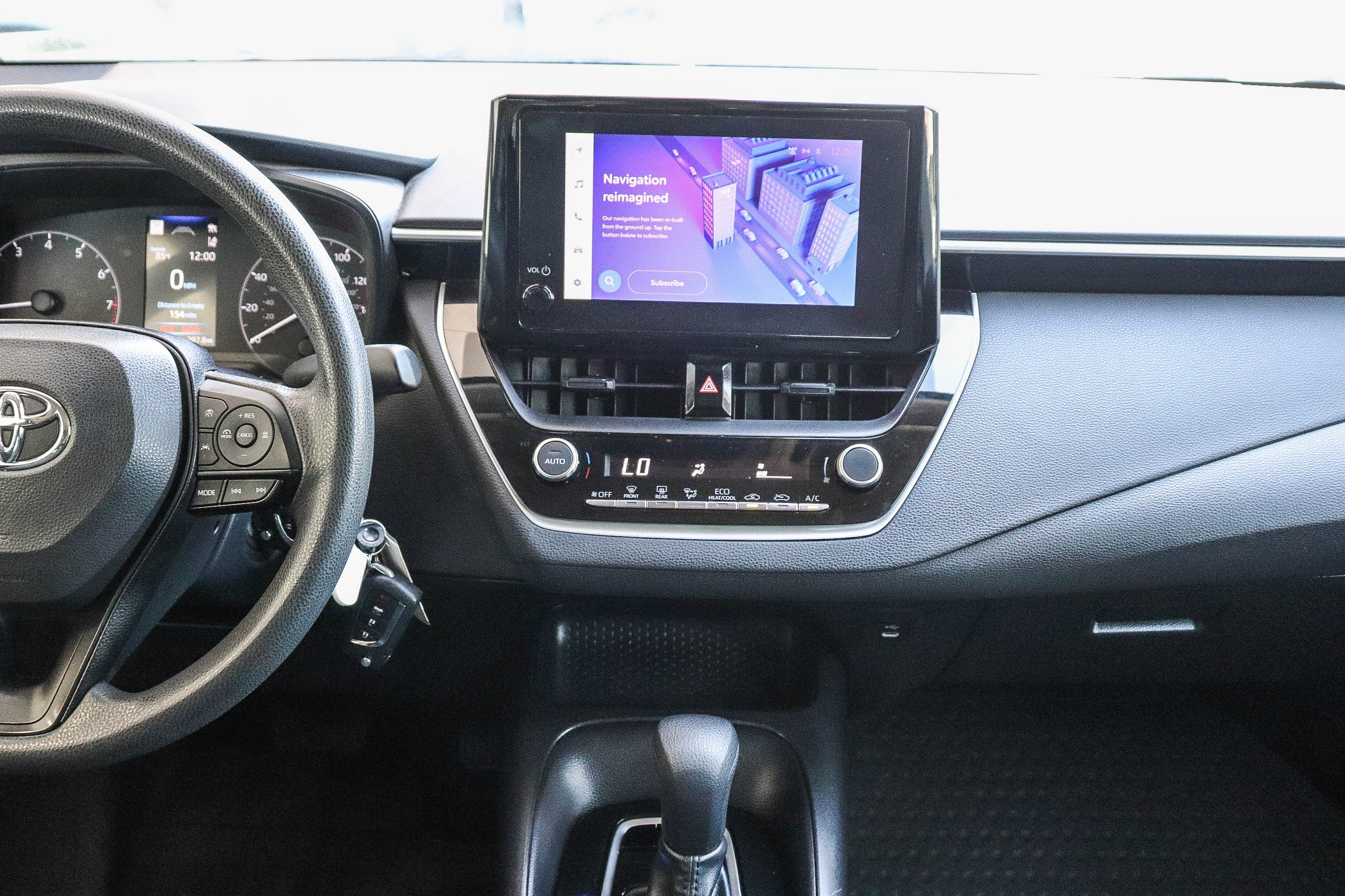 Used 2024 Toyota Corolla LE FWD image 16