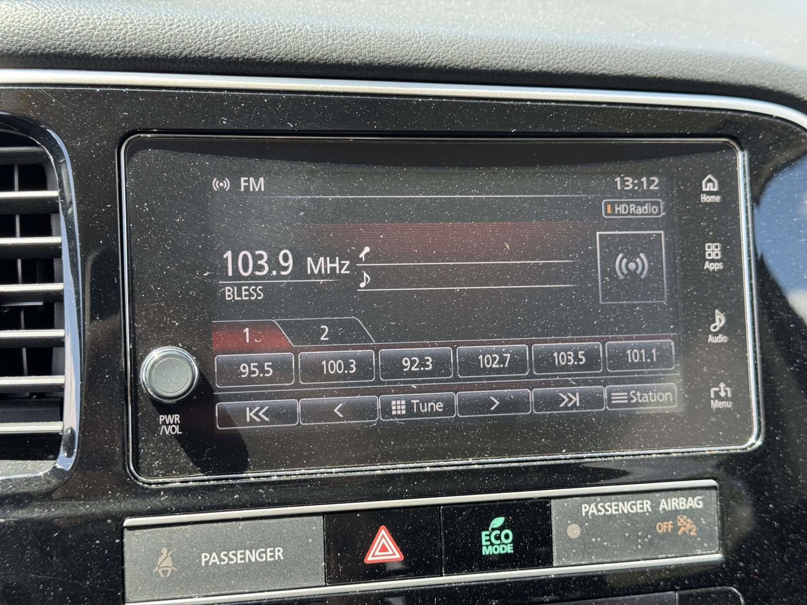 Used 2019 Mitsubishi Outlander SE AWD/4WD image 25