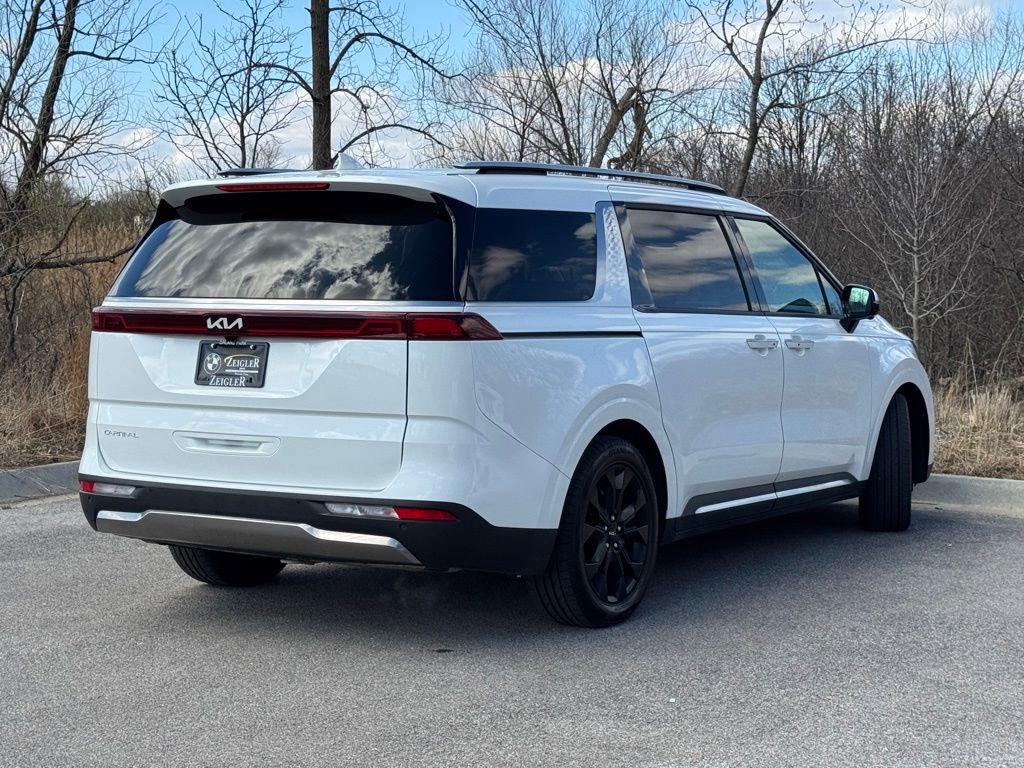 Used 2024 Kia Carnival SX Prestige image 6