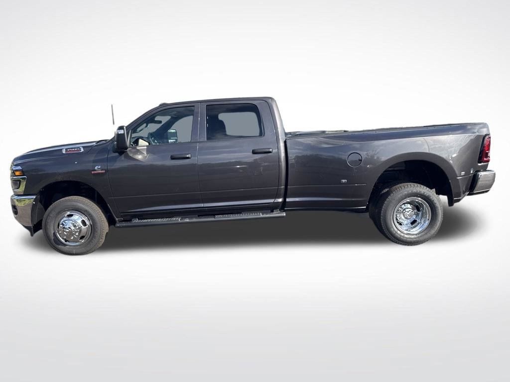 New 2027 RAM 3500 Tradesman AWD/4WD image 6