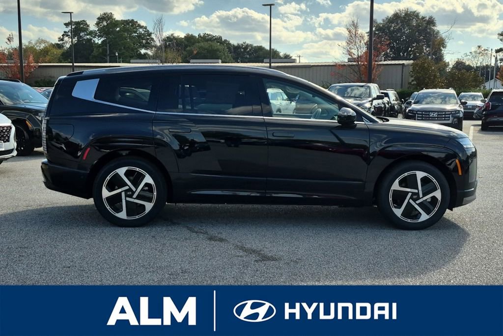 New 2026 Hyundai Ioniq 9 Calligraphy image 5