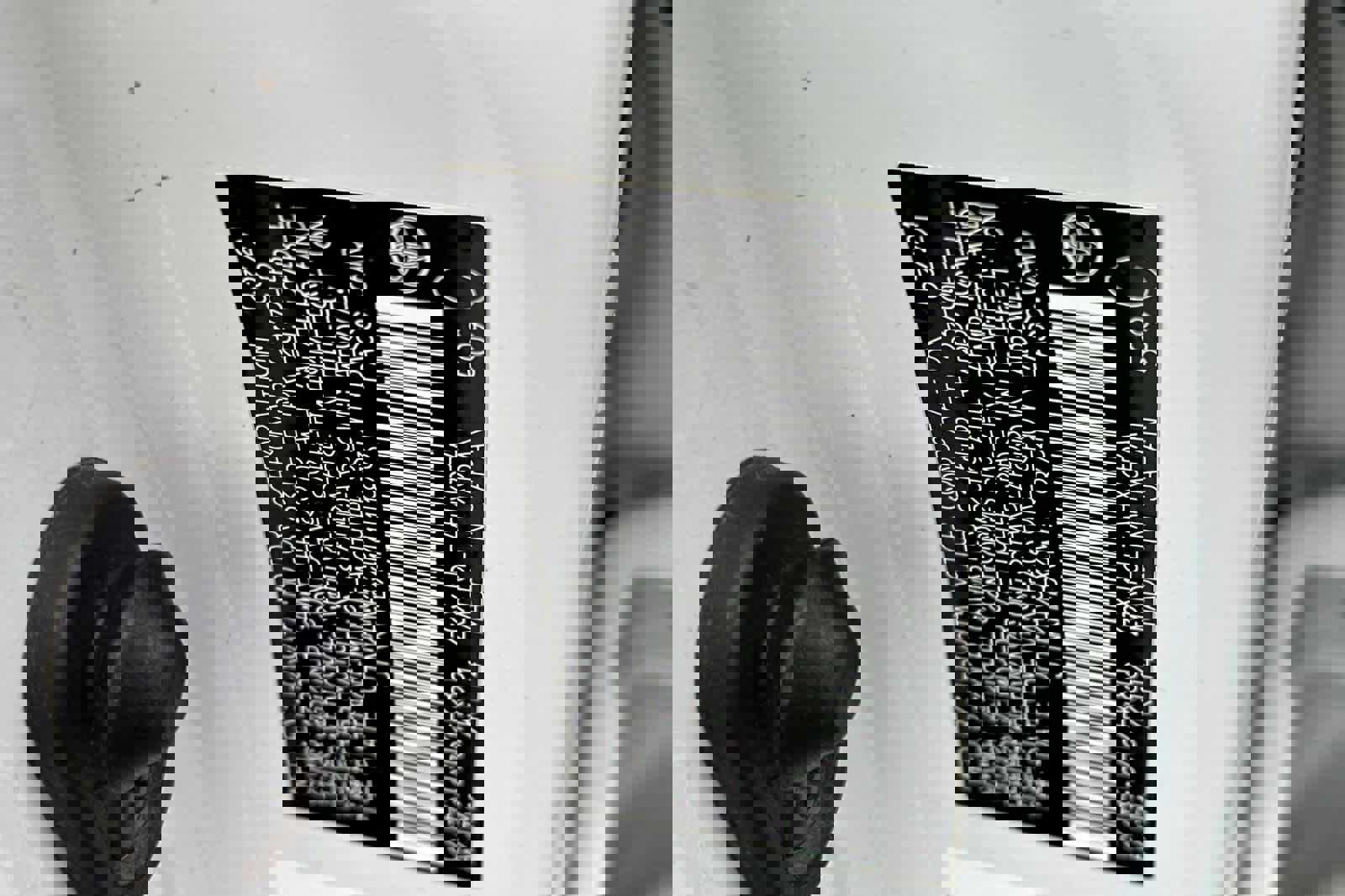 Used 2021 Toyota C-HR XLE FWD image 29