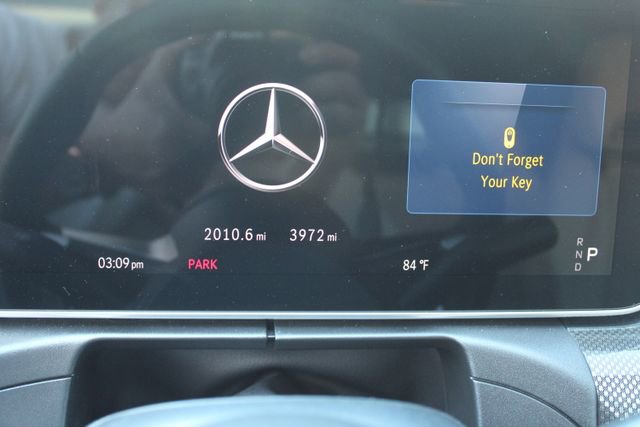 Used 2024 Mercedes-Benz CLE 450 4MATIC Cabriolet image 35