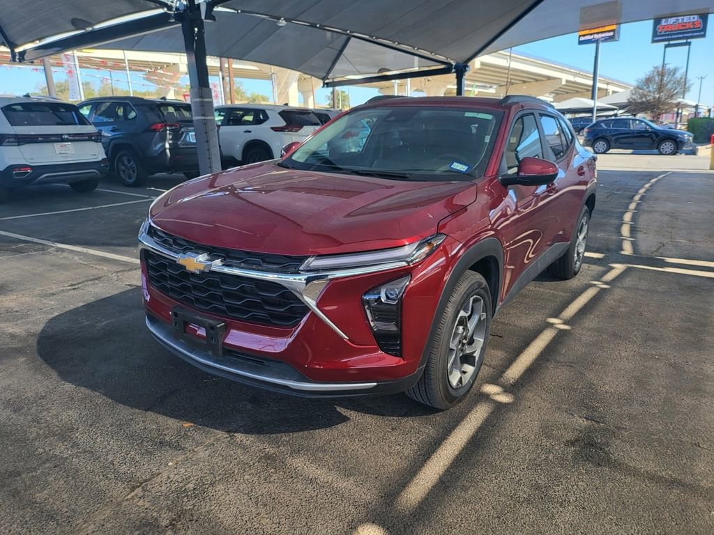 Used 2025 Chevrolet Trax LT w/ LT Convenience Package