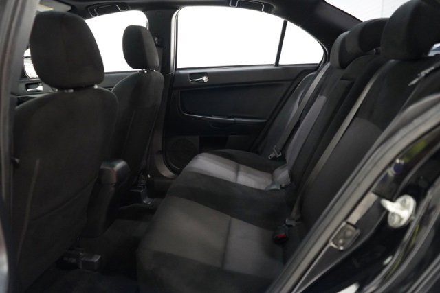 Used 2017 Mitsubishi Lancer ES image 29