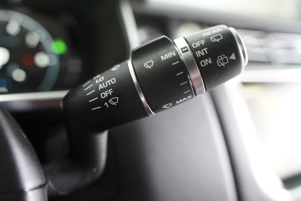 Used 2017 Land Rover Range Rover Supercharged image 15