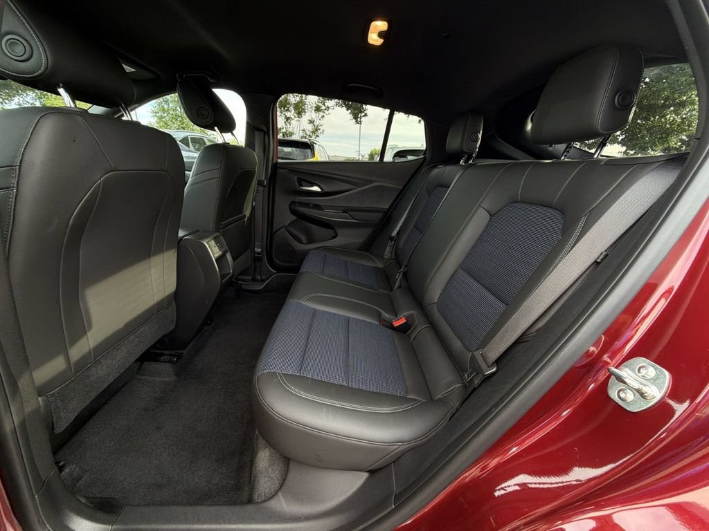 Used 2024 Buick Envista Preferred w/ Convenience II Package FWD image 25