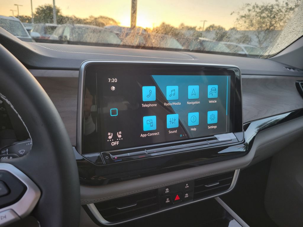 New 2026 Volkswagen Atlas SE image 9