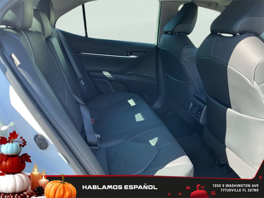 Used 2021 Toyota Camry XSE image 22
