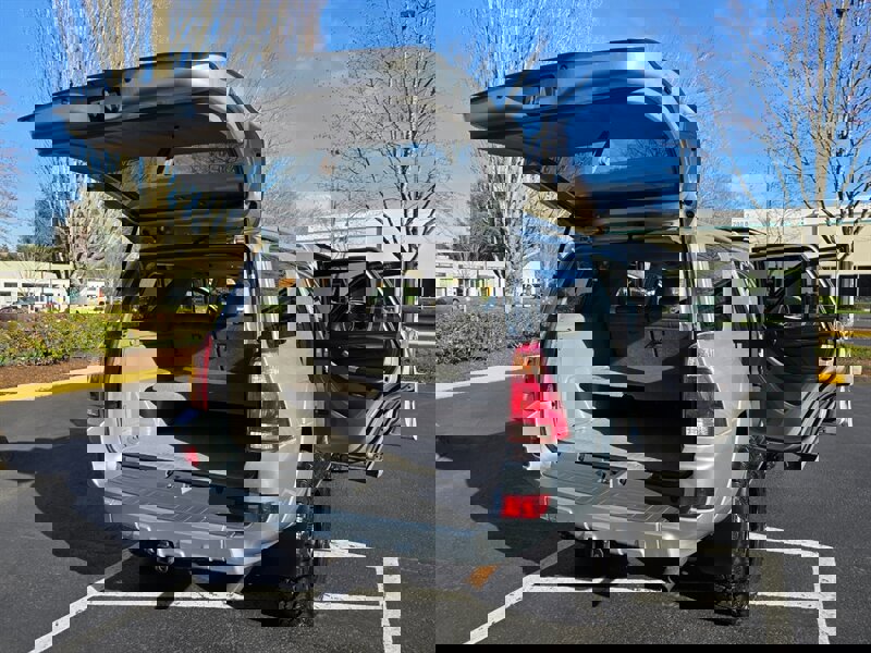 Used 2003 Toyota 4Runner Limited AWD/4WD image 28