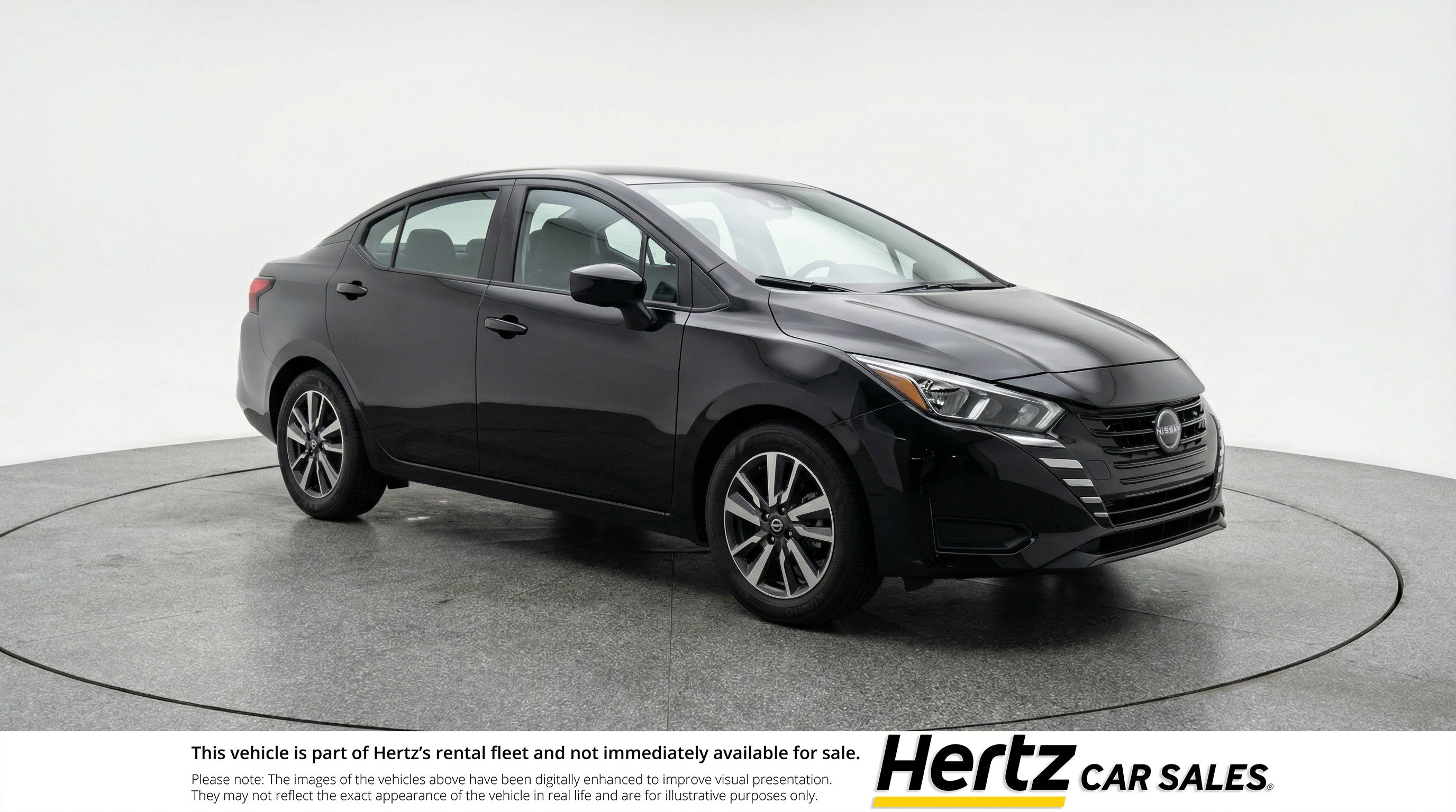 Used 2025 Nissan Versa SV image 1