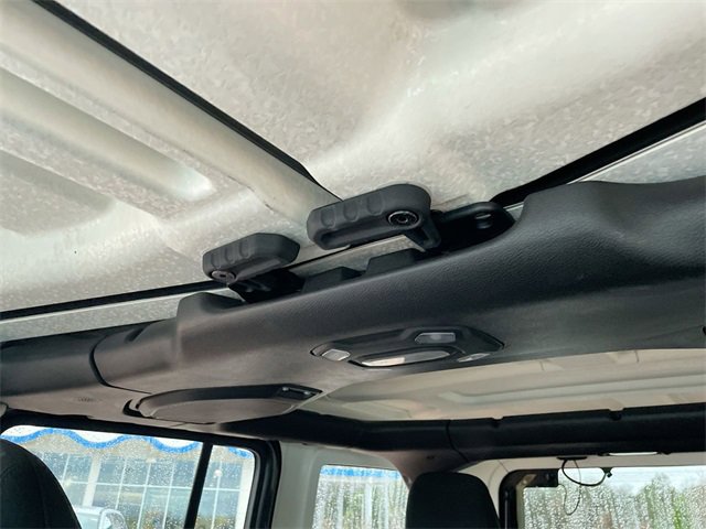 Used 2018 Jeep Wrangler Unlimited Sport S image 23