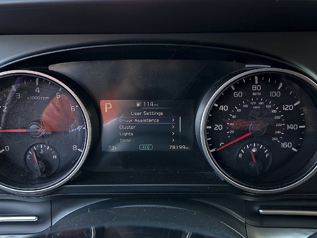 Used 2024 Kia Carnival LX FWD image 18