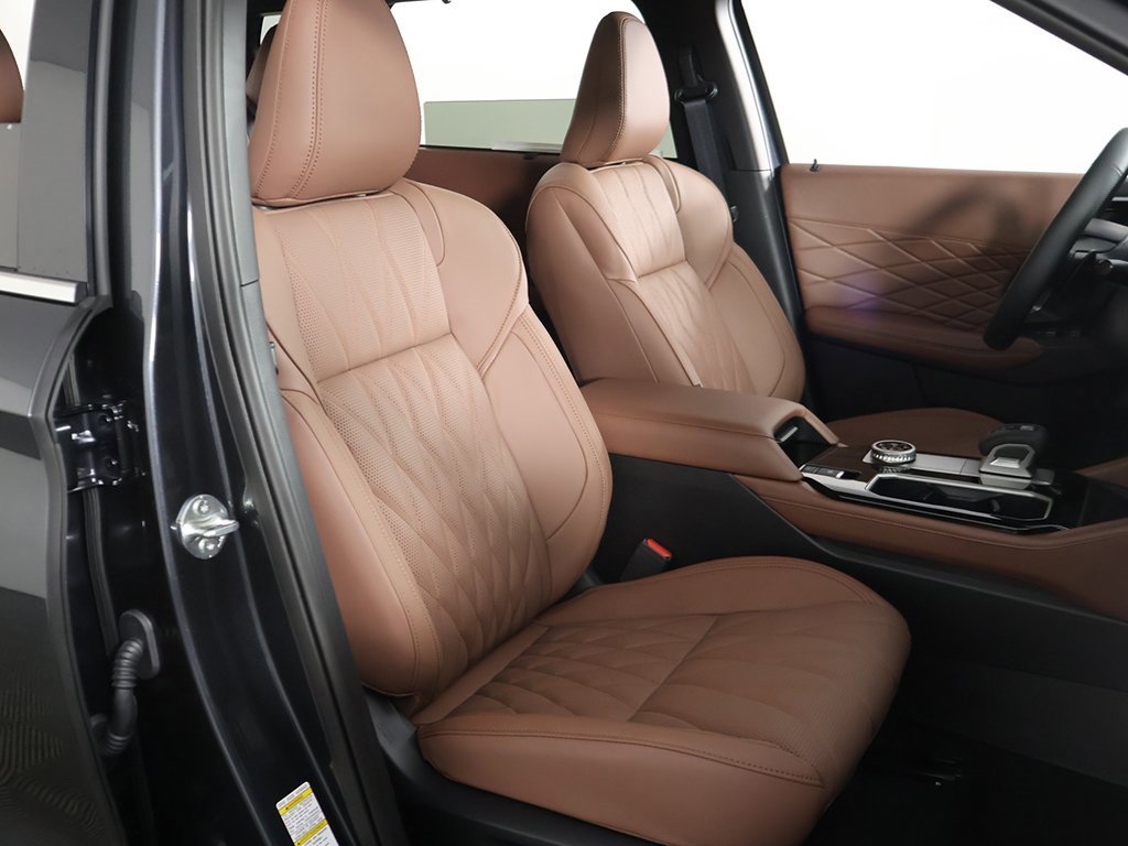 New 2025 Mitsubishi Outlander SEL image 37