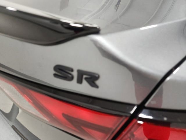 Used 2023 Nissan Sentra SR w/ Midnight Edition Package FWD image 8