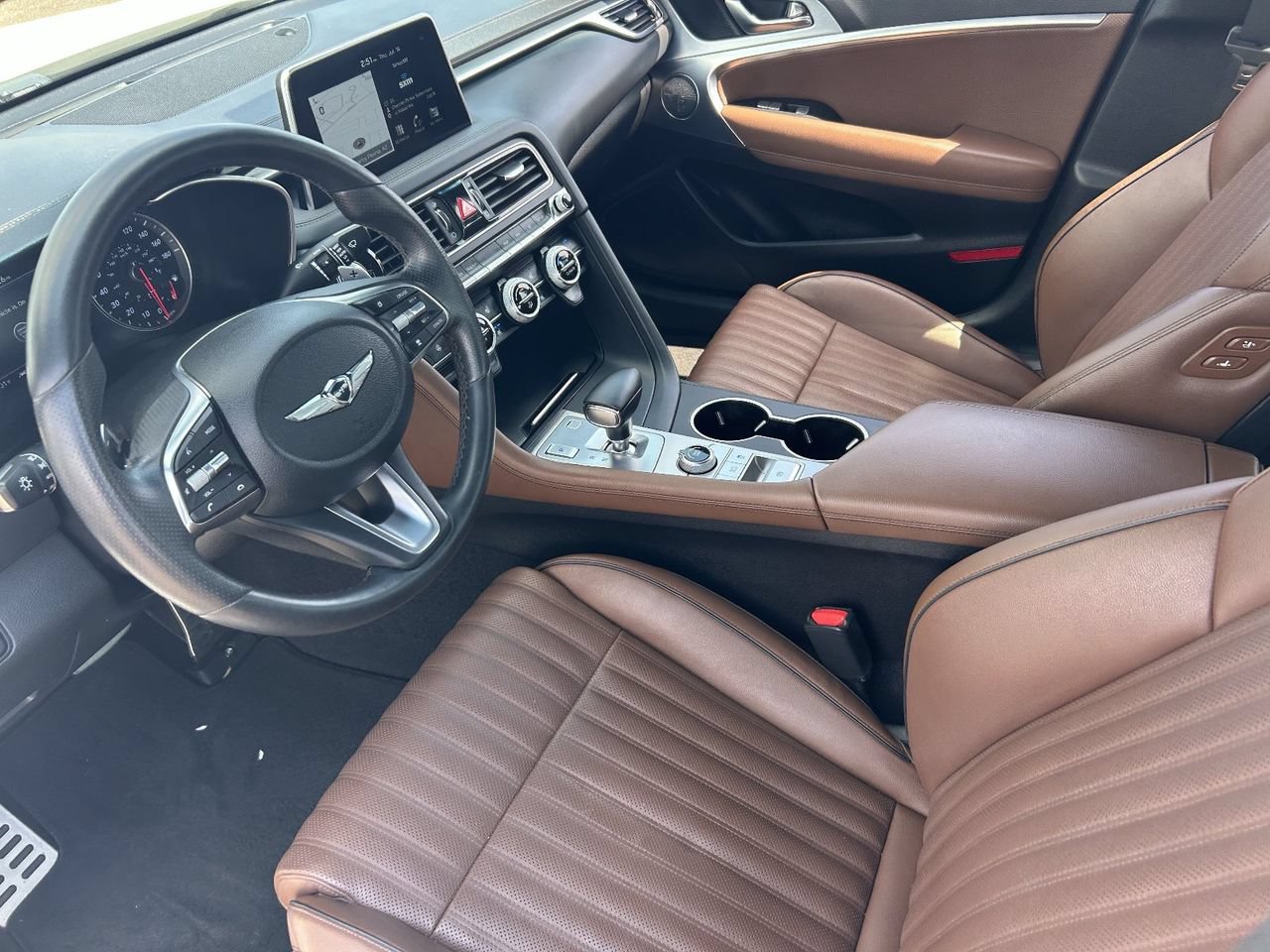 Used 2021 Genesis G70 3.3T RWD image 28
