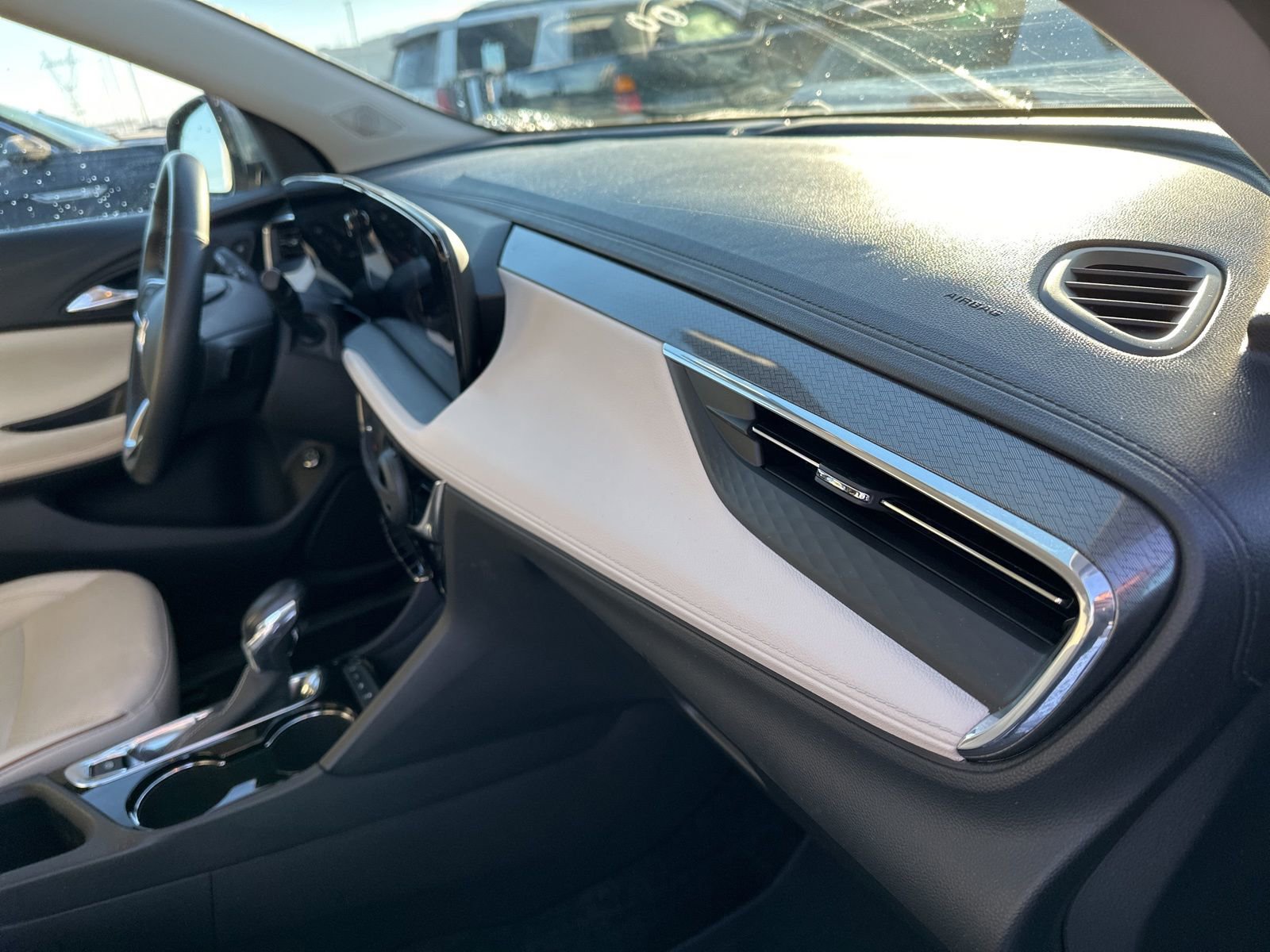 Used 2024 Buick Encore GX Avenir w/ Avenir Convenience Package image 33