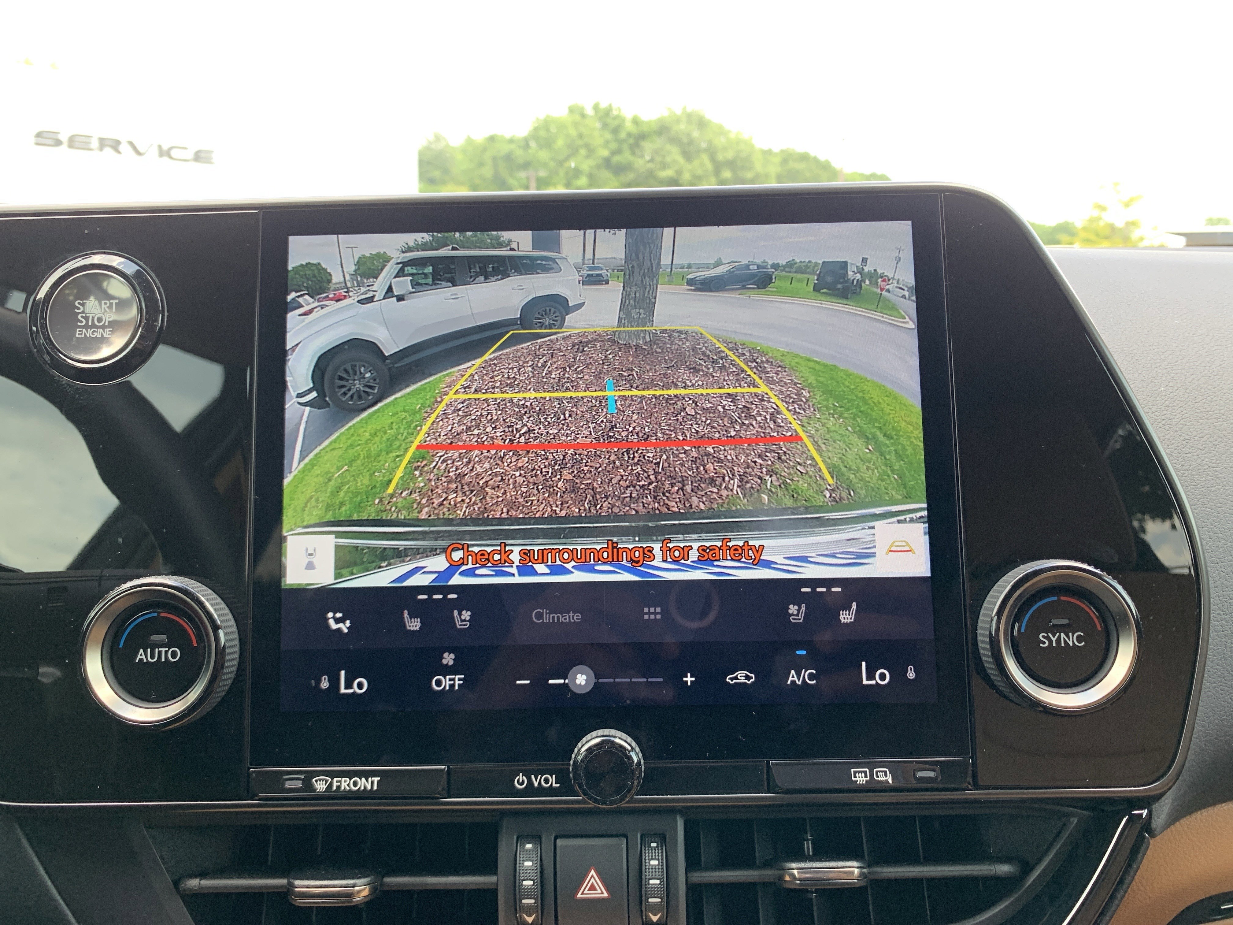 Used 2025 Lexus NX 250 FWD w/ Towing Package (2000 Lbs) image 25