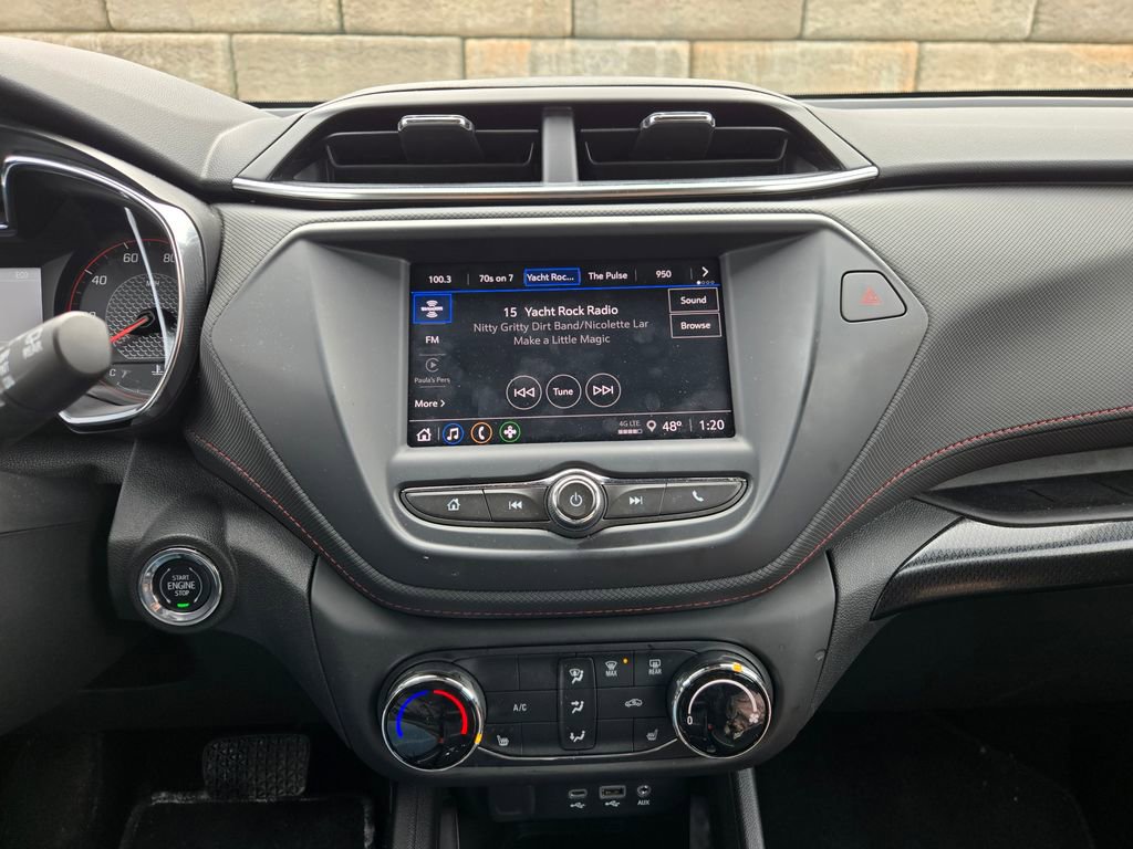 Used 2023 Chevrolet TrailBlazer RS image 24