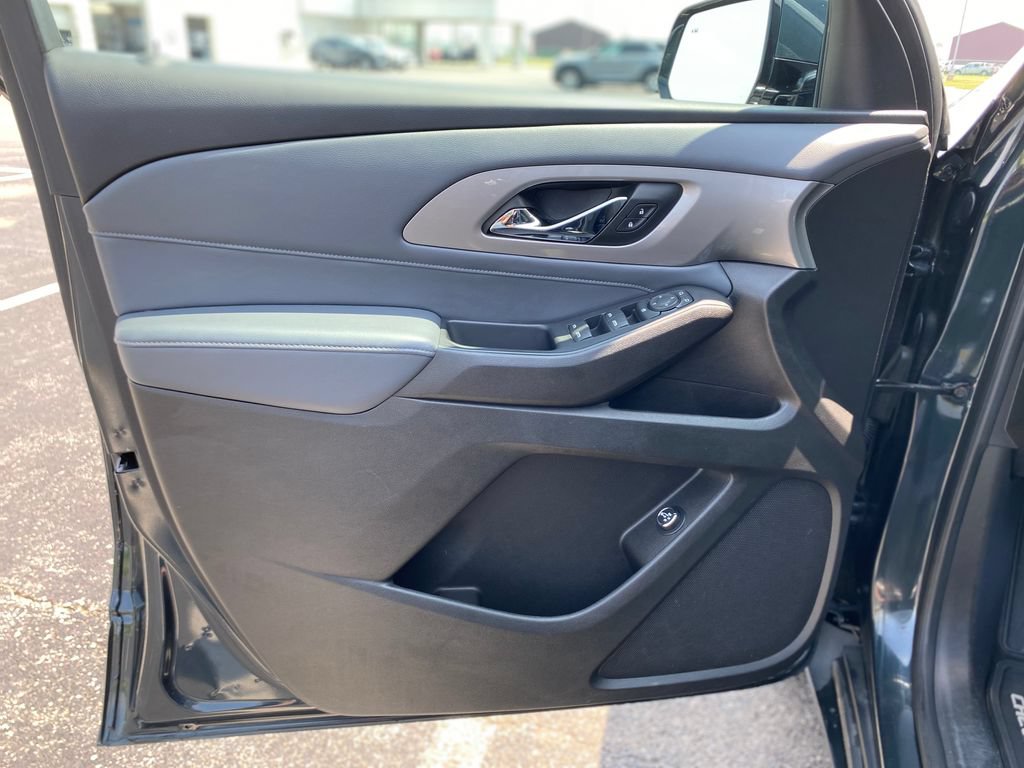 Used 2018 Chevrolet Traverse LT AWD/4WD image 19