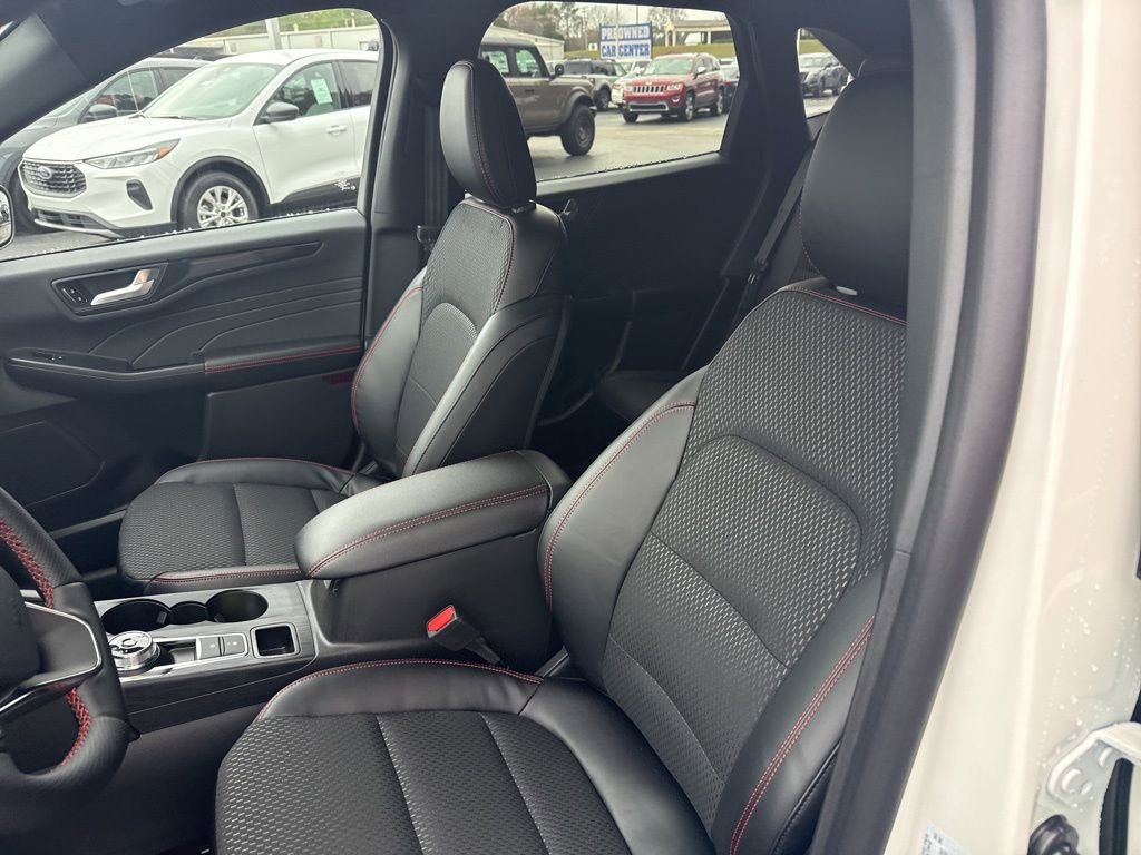 New 2026 Ford Escape ST-Line Select w/ Tech Pack #2 image 25