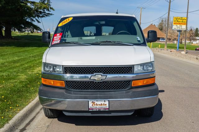 Used 2011 Chevrolet Express 3500 LT w/ LT Preferred Equipment Group RWD image 2