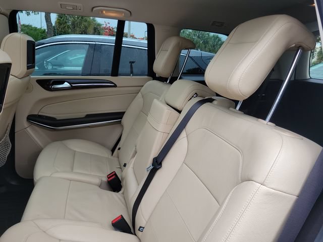 Used 2018 Mercedes-Benz GLS 550 4MATIC image 12
