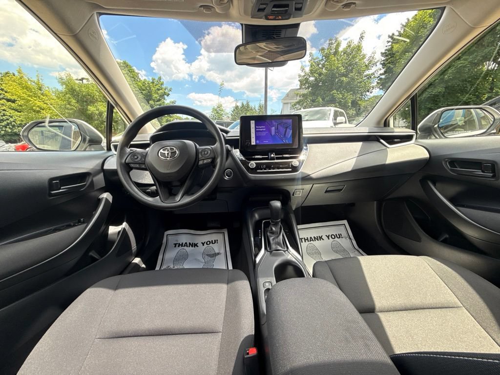 Used 2023 Toyota Corolla LE w/ LE Premium Package FWD image 24