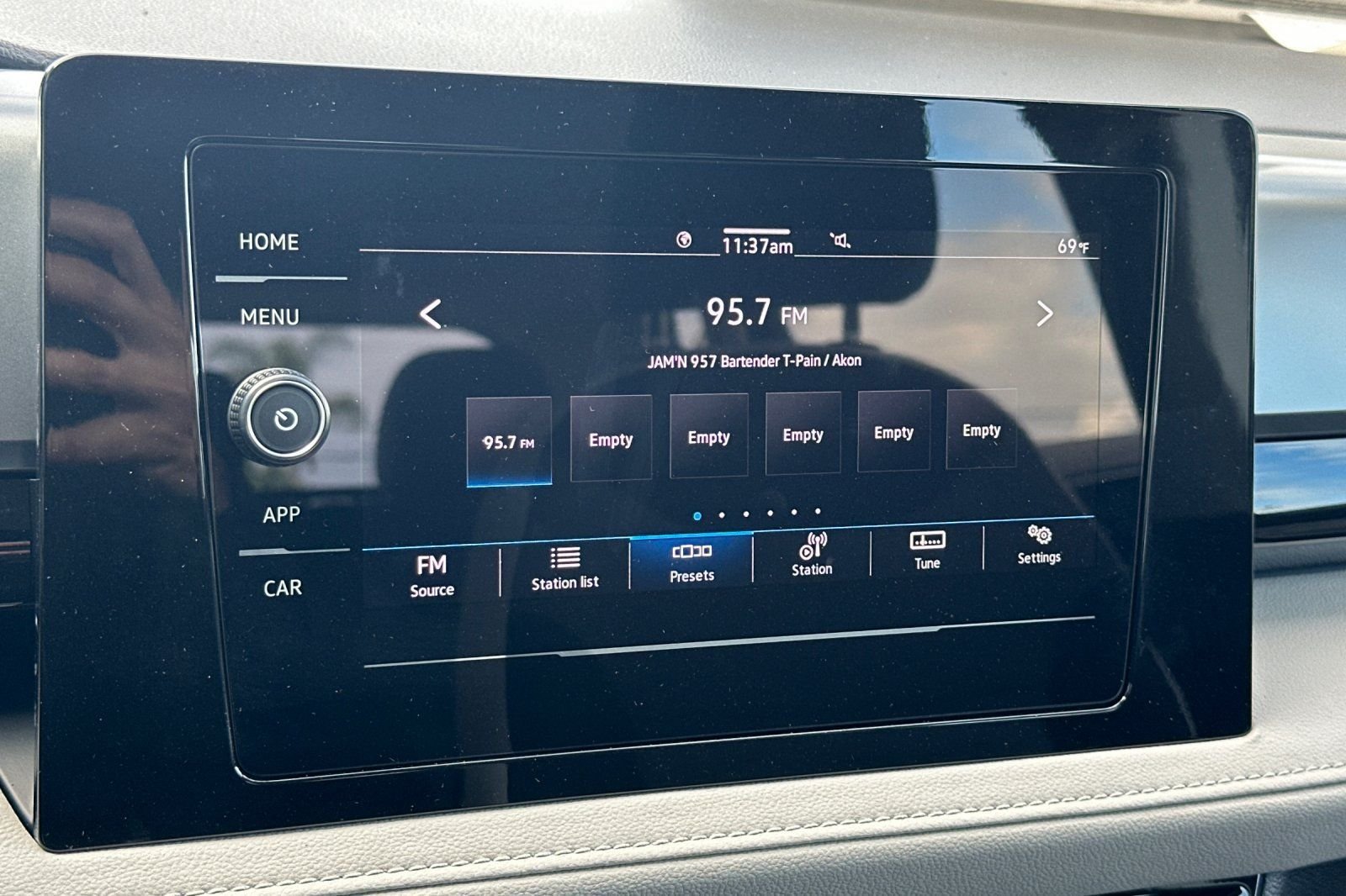 New 2026 Volkswagen Taos S FWD image 19
