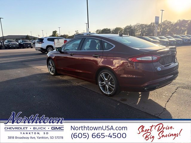 Used 2016 Ford Fusion Titanium FWD image 12