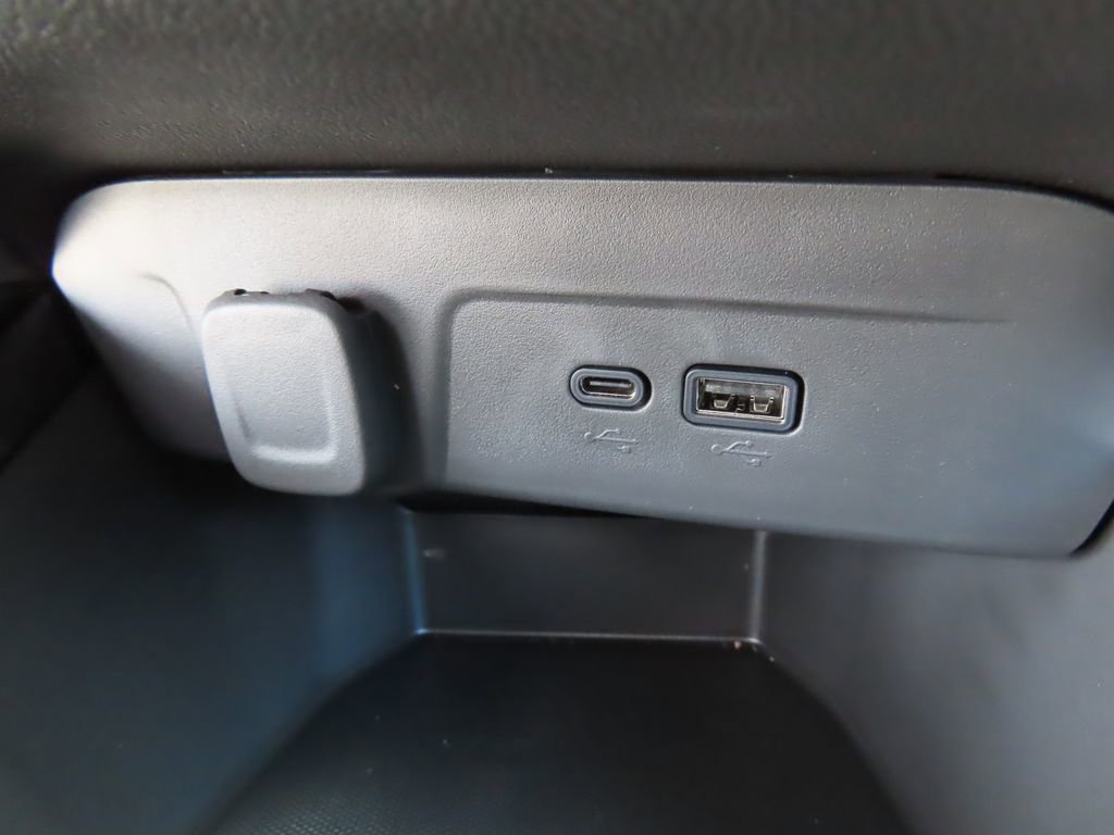 New 2026 Chevrolet Trax LT w/ Driver Confidence Package image 7