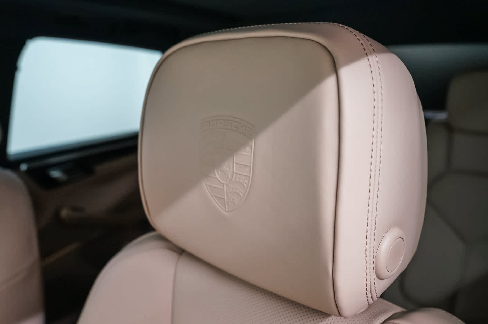 New 2026 Porsche Macan S AWD/4WD image 30