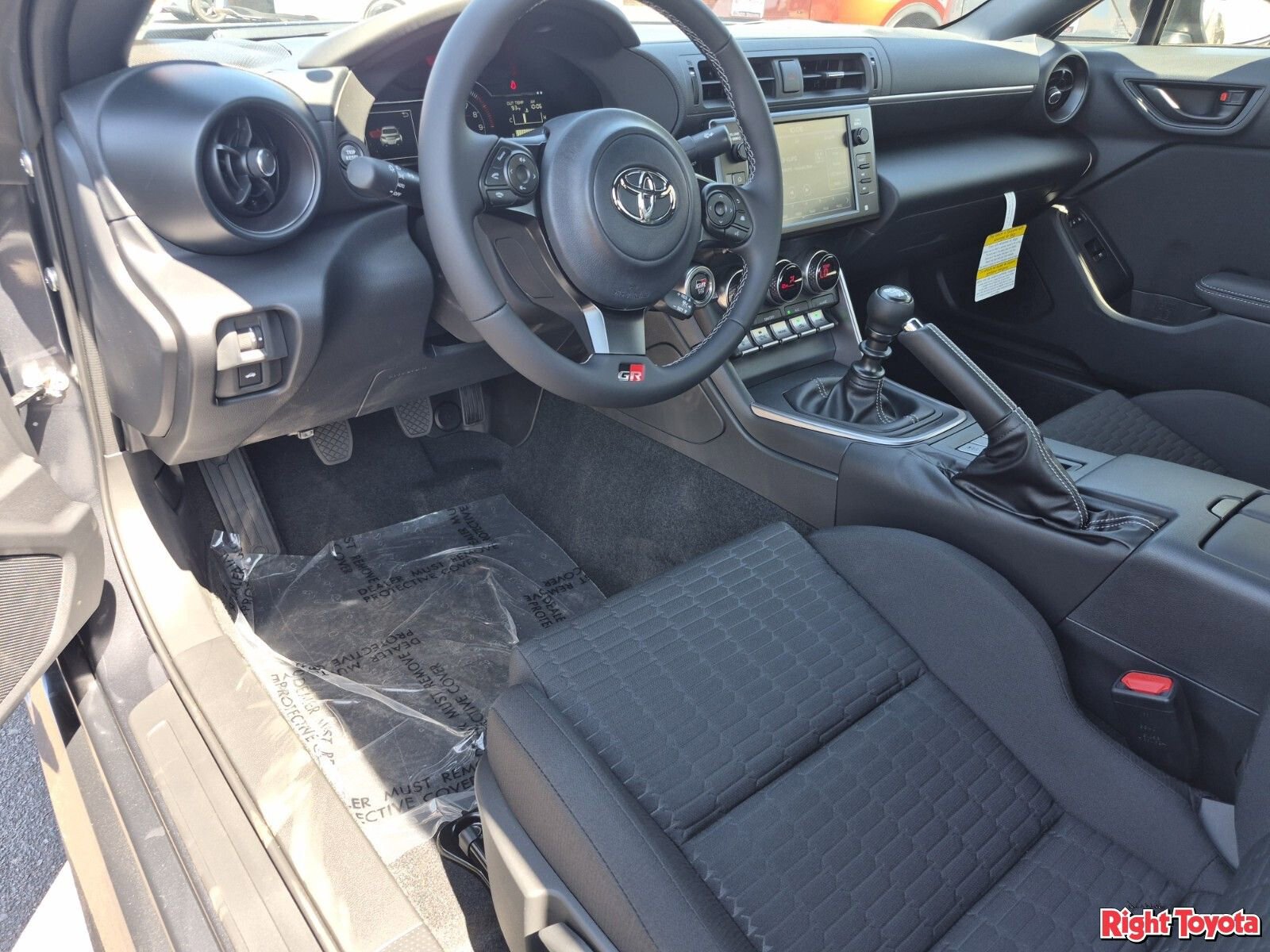 New 2026 Toyota GR86 w/ ALL Weather Mat Package (TMS) RWD image 14