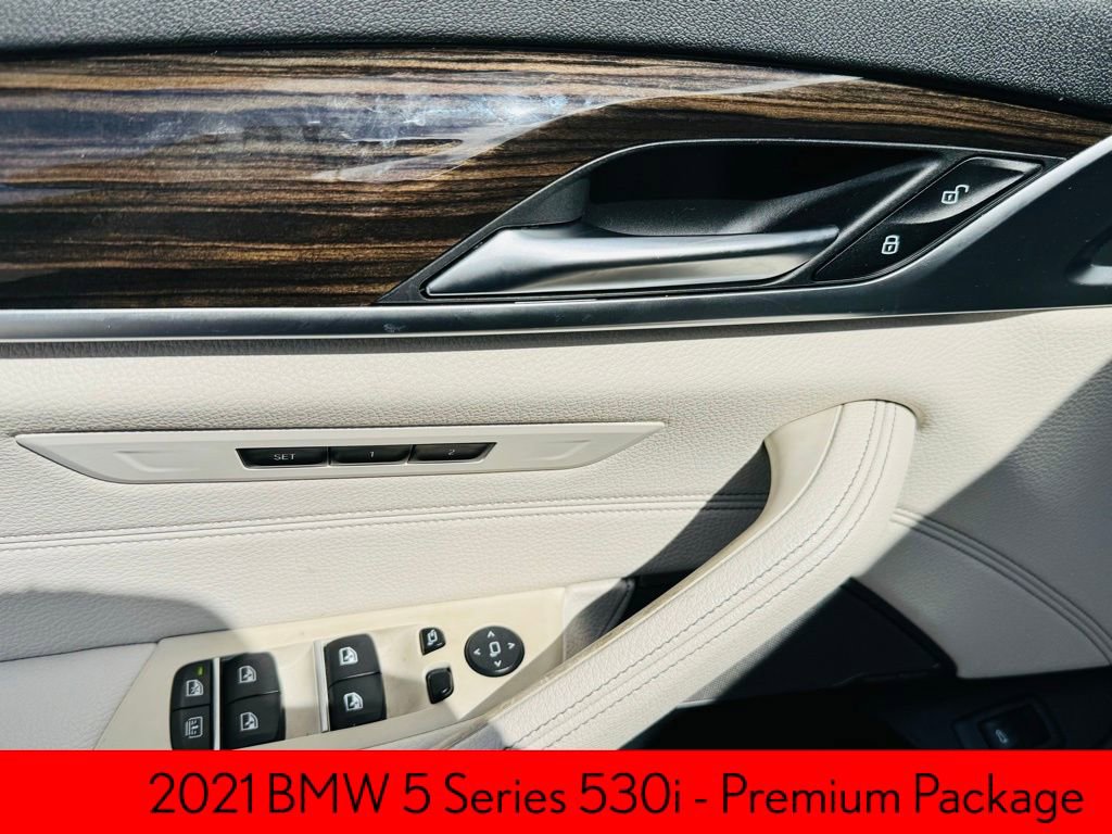 Used 2021 BMW 530i w/ M Sport Package image 9