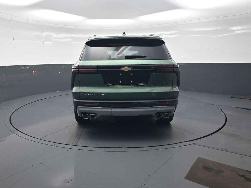 New 2027 Chevrolet Traverse LT AWD/4WD image 4