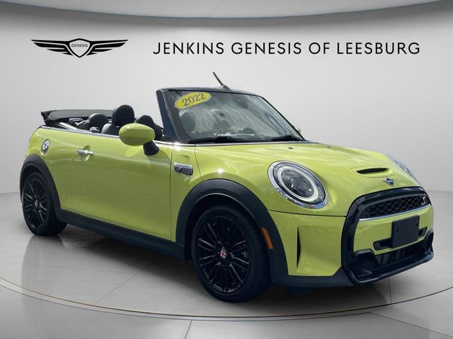 Used 2022 MINI Cooper S FWD image 1
