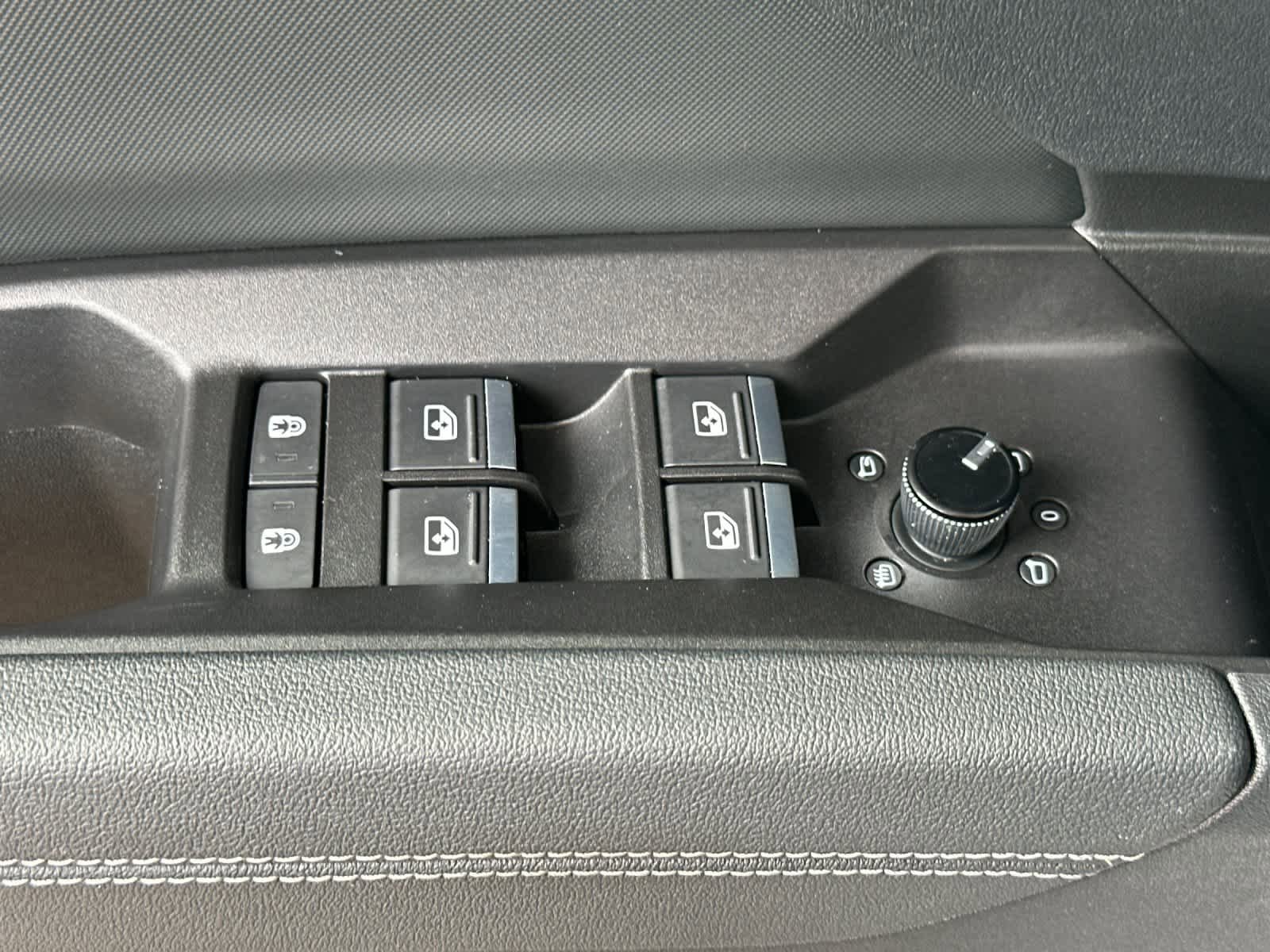 Used 2023 Audi Q4 e-tron Premium Plus w/ Premium Plus AWD/4WD image 13