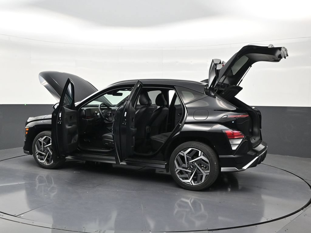 Used 2024 Hyundai Kona N Line FWD image 31