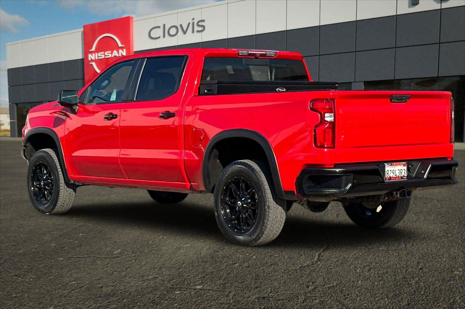 Used 2023 Chevrolet Silverado 1500 ZR2 AWD/4WD image 6