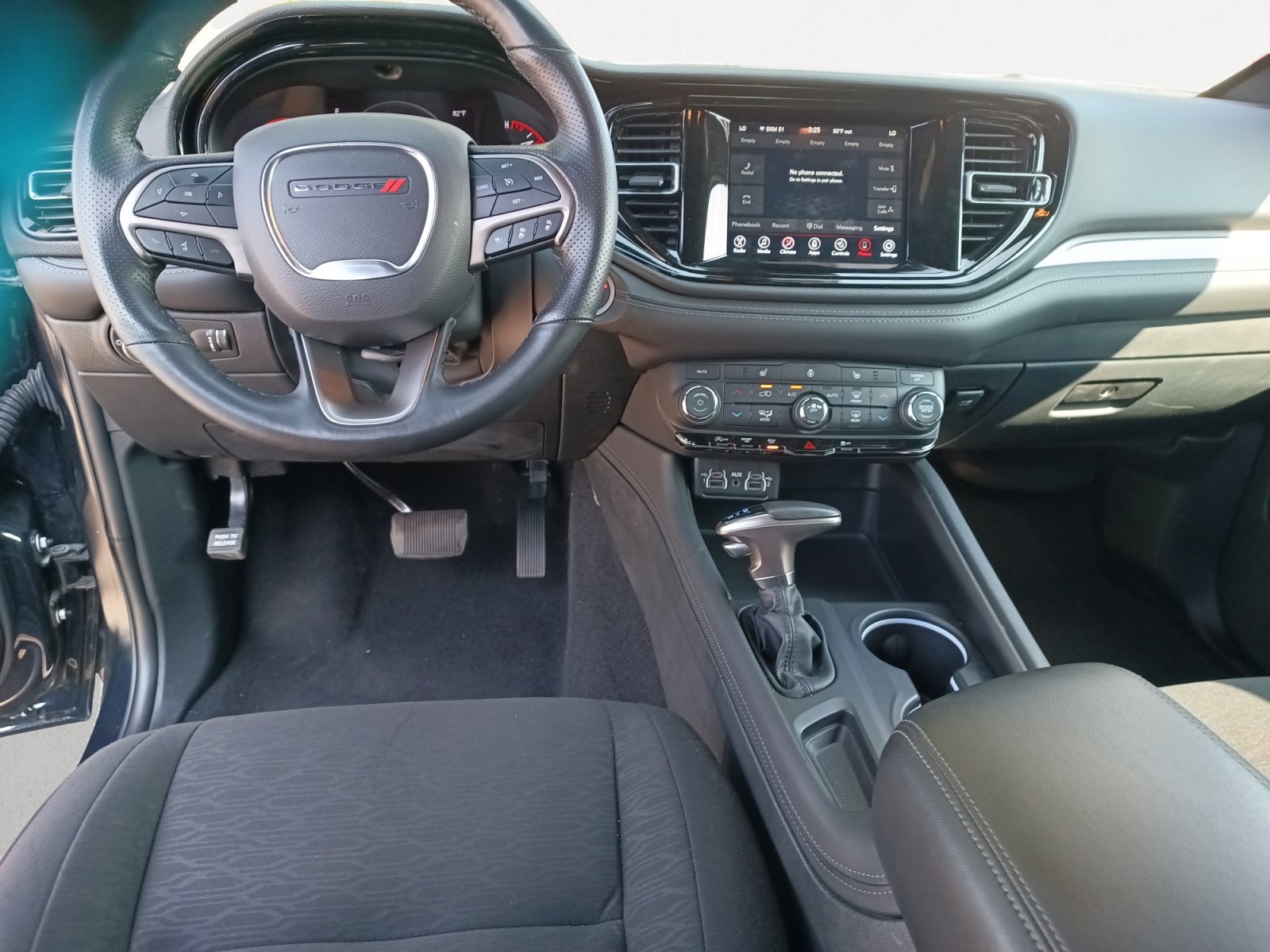 Certified 2024 Dodge Durango SXT image 3